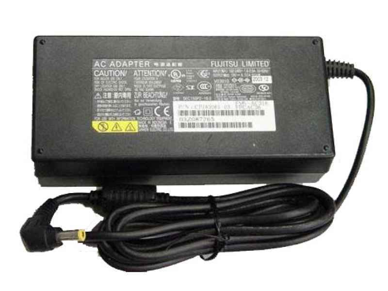 Fujitsu 3pin AC Adapter 19V/65W Netzteil & Spannungsumwandler Innenraum Schwarz S26391-F3096-L509